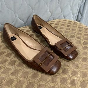 Zac Posen 9.5 croc embossed flat